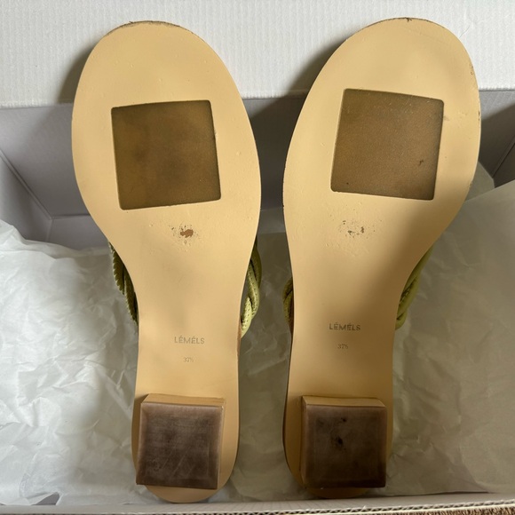LÉMÉLS Green Sandals, Size US 7.5 - Picture 5 of 8